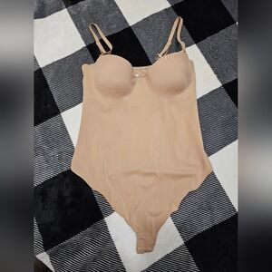 Skims contour straight neck bodysuit